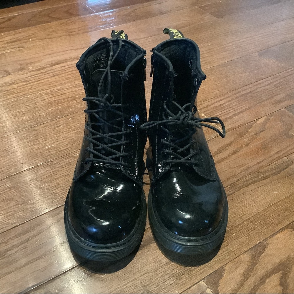 Dr. Martens Youth Lace-up Combat Boots